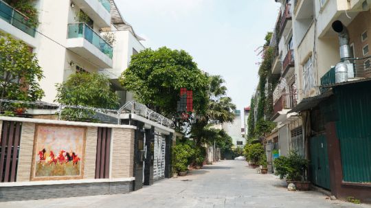 Bán biệt thự Văn Phú hướng Nam, diện tích 200m2, mặt tiền 10m, đường 16.5m